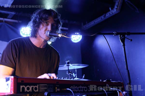 DEAN LEWIS - 2017-02-23 - PARIS - Le Pop-Up du Label - 